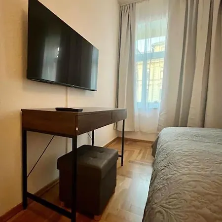 公寓 Firstclass 2r_apartment In